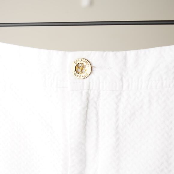 Lilly Pulitzer 100% Cotton Scallop Hem Skort Textured White Gold Button Preppy - Picture 5 of 9
